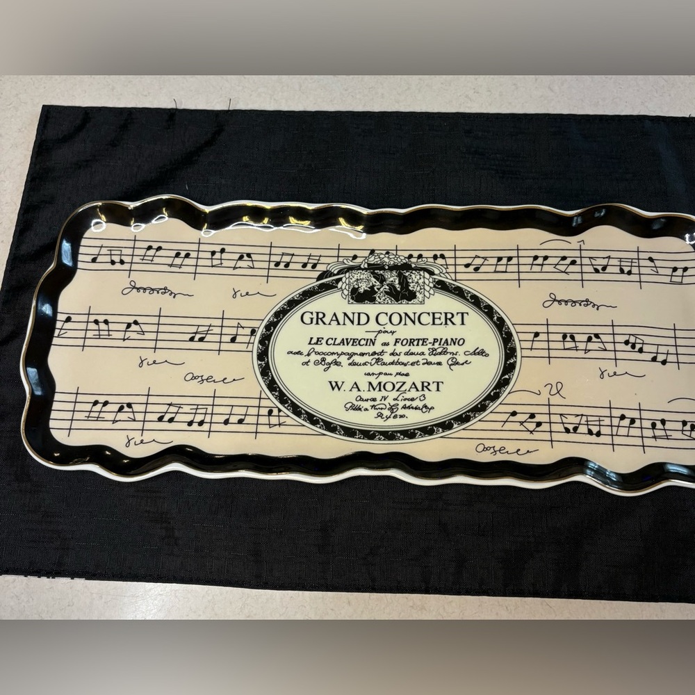 Decorative Ceramic Serving Platter Featuring Music Theme “Grand Concert” - Picture 2 of 9